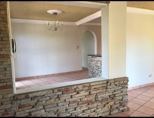3 bed property to rent in BONAERO PARK
